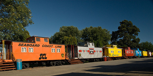Red Caboose Motel