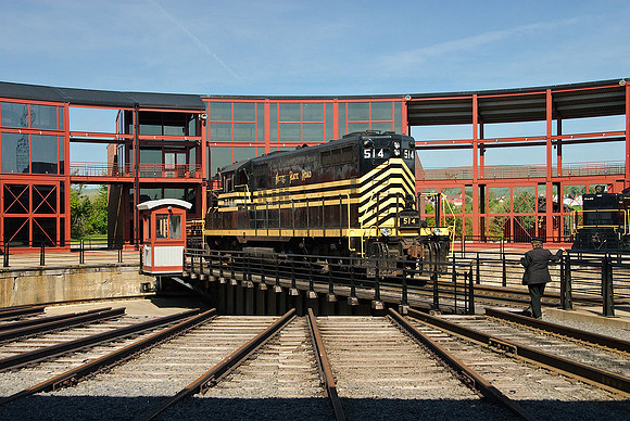 Roundhouse & Turntable