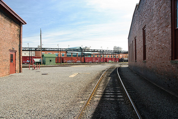 Roundhouse & Turntable