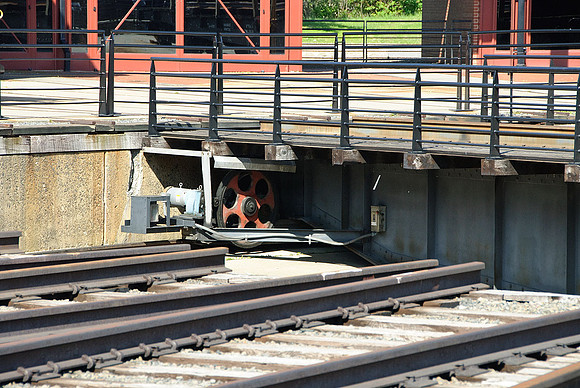 Roundhouse & Turntable