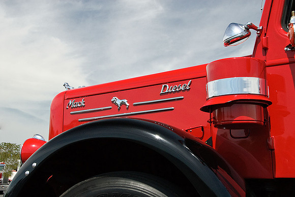 1951 Mack