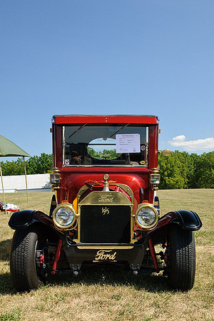 1915 Ford