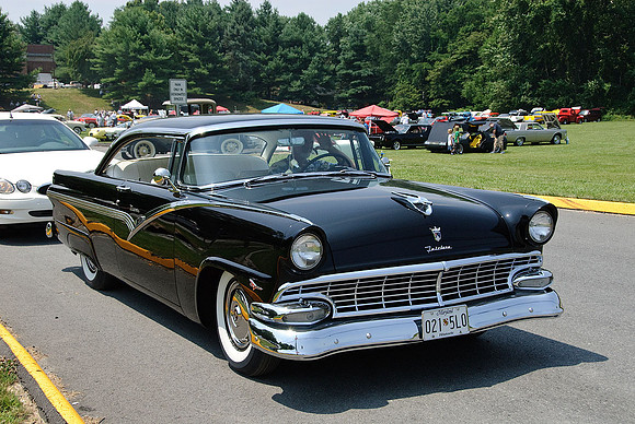 1956 Ford Fairlane