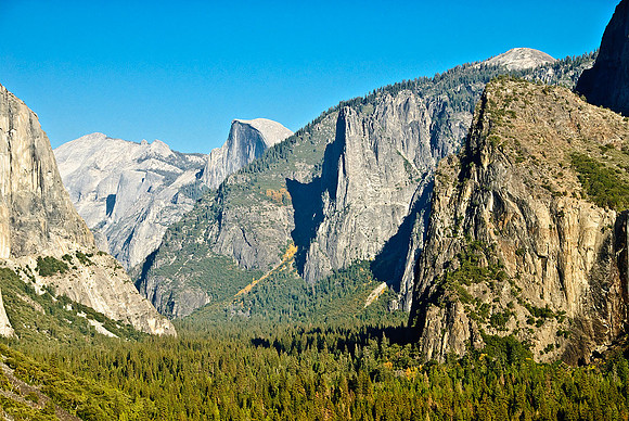 Yosemite Valley from Valley View Overlook