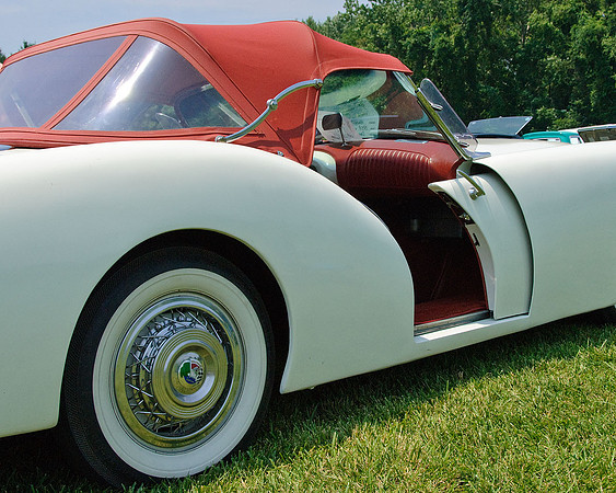 1954 Kaiser Darrin
