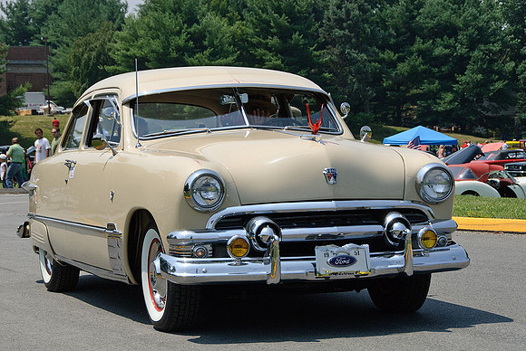 1951 Ford