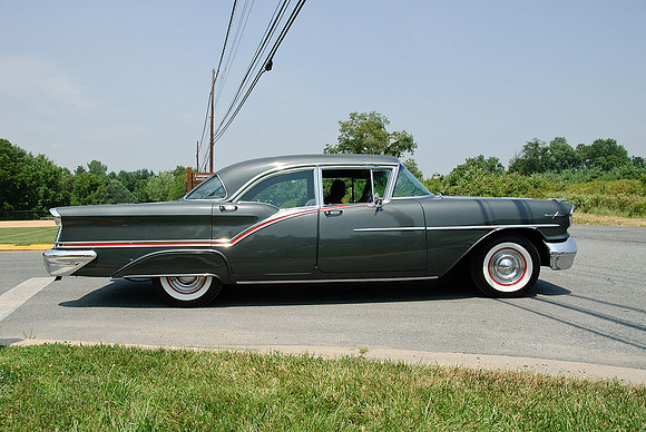 1957 Oldsmobile Starfire 98 Holiday Coupe