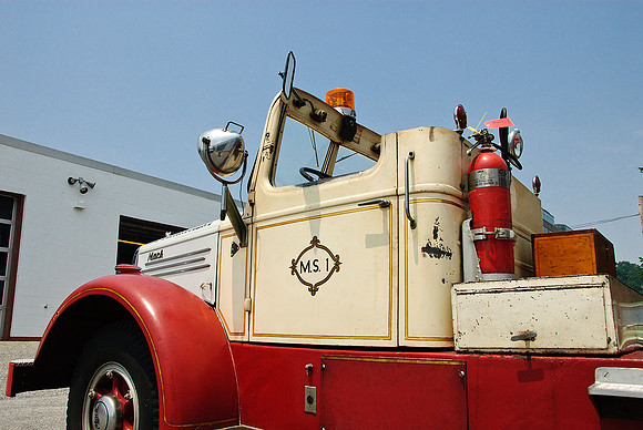 1940s Mack
