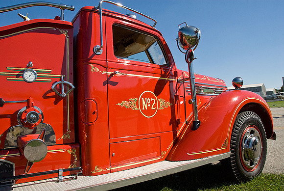 1941 Reo Diamond-T Pumper